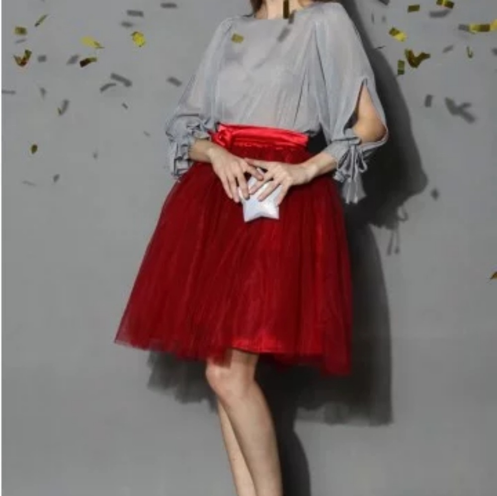 Chicwish Amore Tulle Midi Skirt, NoSash Berry(Red)